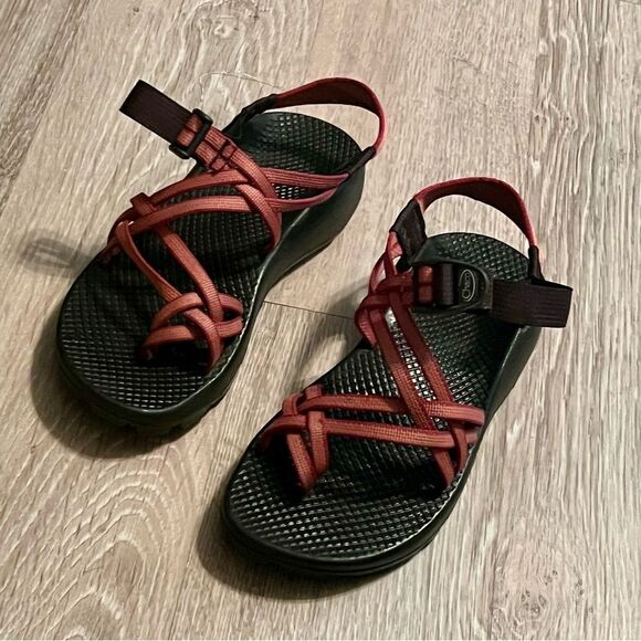 Chaco Pink Black ZX/2 Cloud Ectotread Hiking Comfort Water Hiking Camp Sandal 7 - Picture 1 of 7